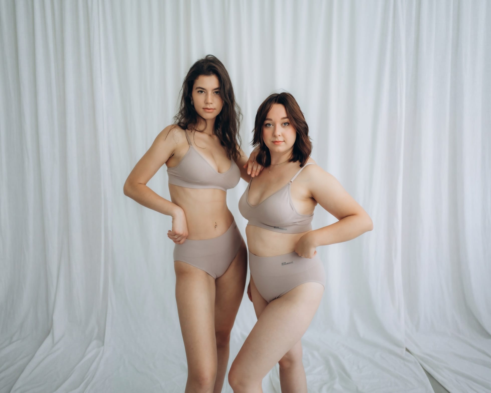 <span font-family="lora" weight="bold" font-size="large">Dein Körper. Dein Komfort.</span>